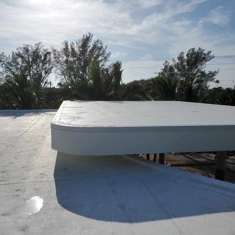 commercial roofing contractor